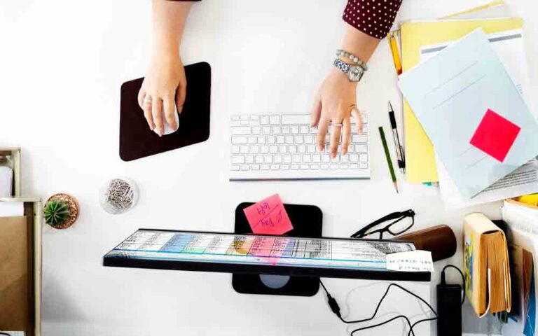 If you are in a dilemma about hiring a creative agency, you have come to the right place. Creative agencies are well-equipped with a diverse range of skills that can come in handy in your digital marketing journey, especially if you are just starting.